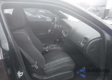 2013 Dodge Charger Srt8 Super Bee z USA, uszkodzony, nr VIN 2C3CDXGJ0DH533934